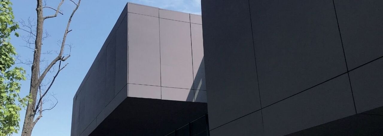 KEIM Concretal Black ile Betonda Zarif, Güçlü ve Çarpıcı Siyahlık